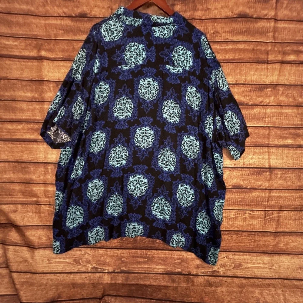 Pineapple Connection vintage pineapple