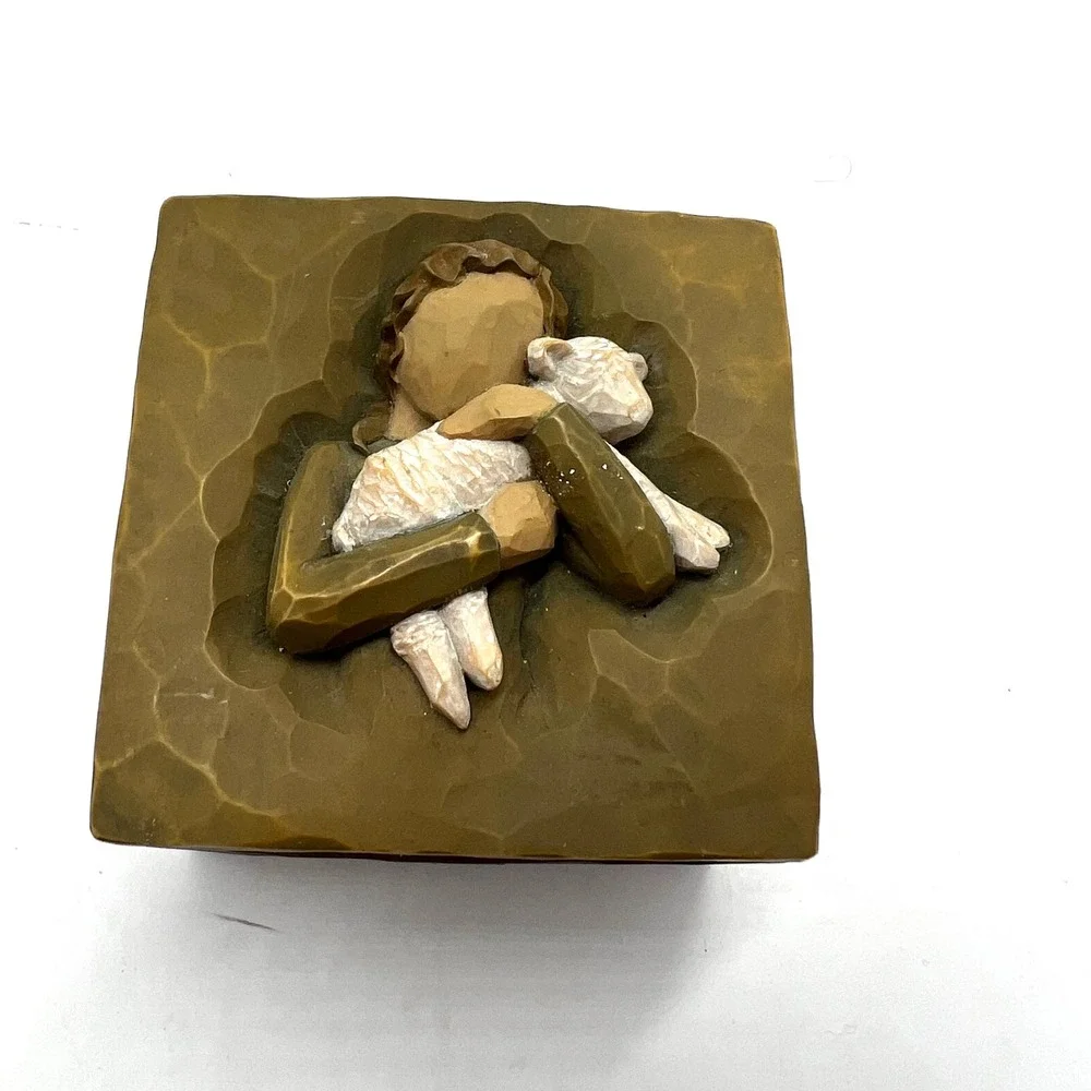 Willow Tree Peace on Earth Box Susan Lordi 2004‎ DEMDACO Keepsake Hinged Lid