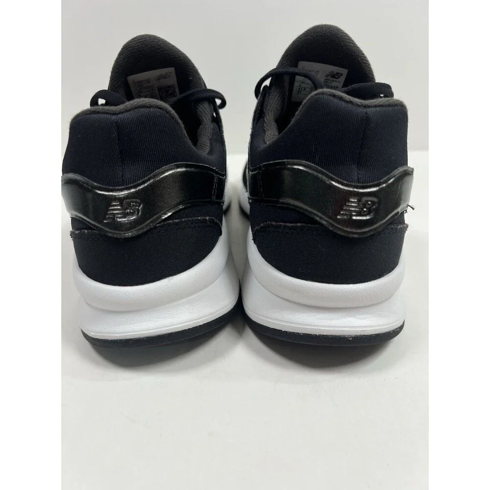 New Balance excellent worn