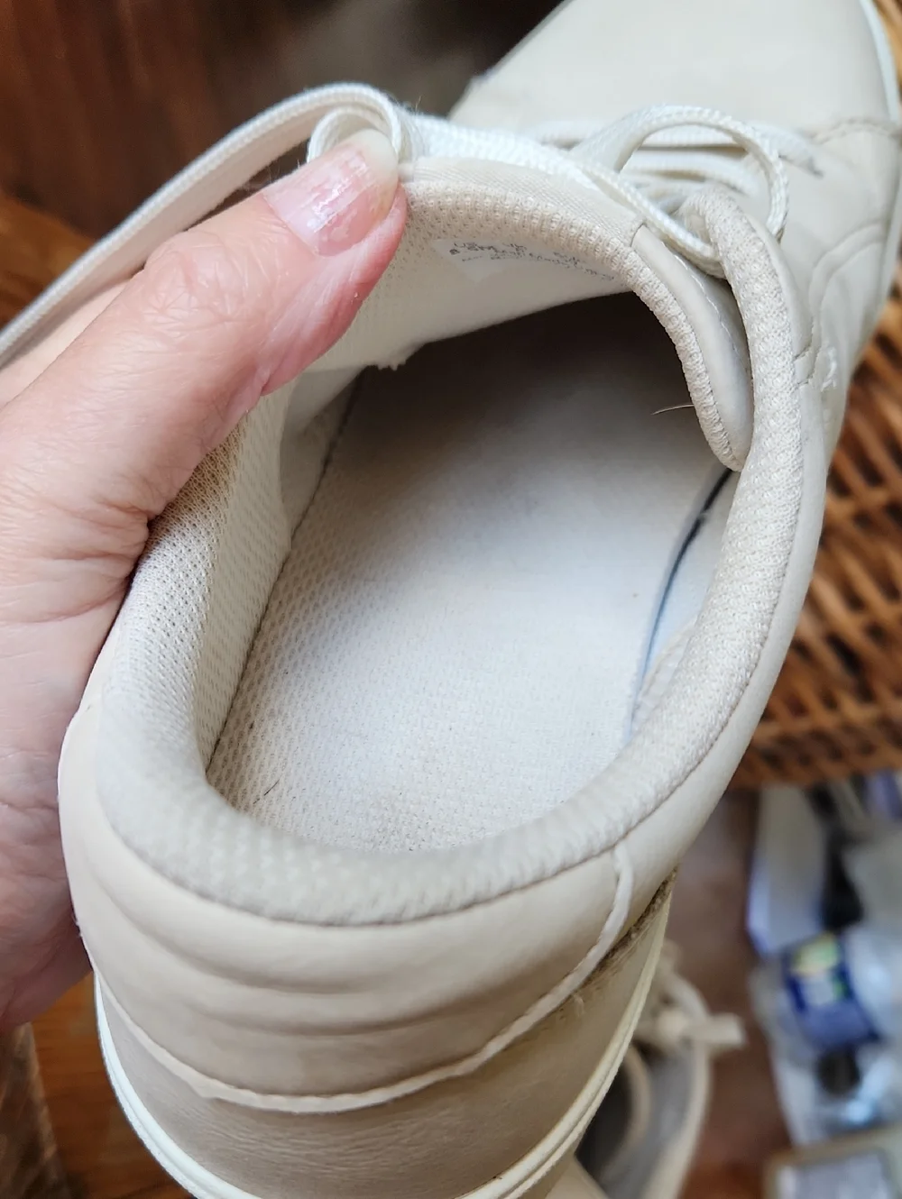 Ryka Viola Classic Lace Up Casual Sneakers Size‎ 8.5 Cream