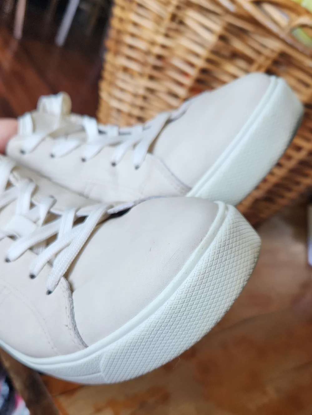 Ryka Viola Classic Lace Up Casual Sneakers Size‎ 8.5 Cream