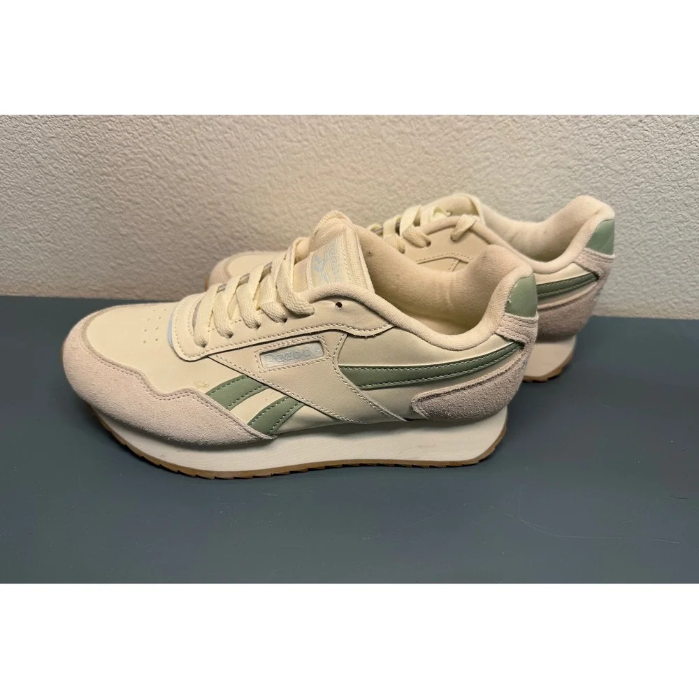 Reebok‎ Royal Glide Ripple Womens Sneakers Chalk Sage Green Gum Size 7.5 NWOT