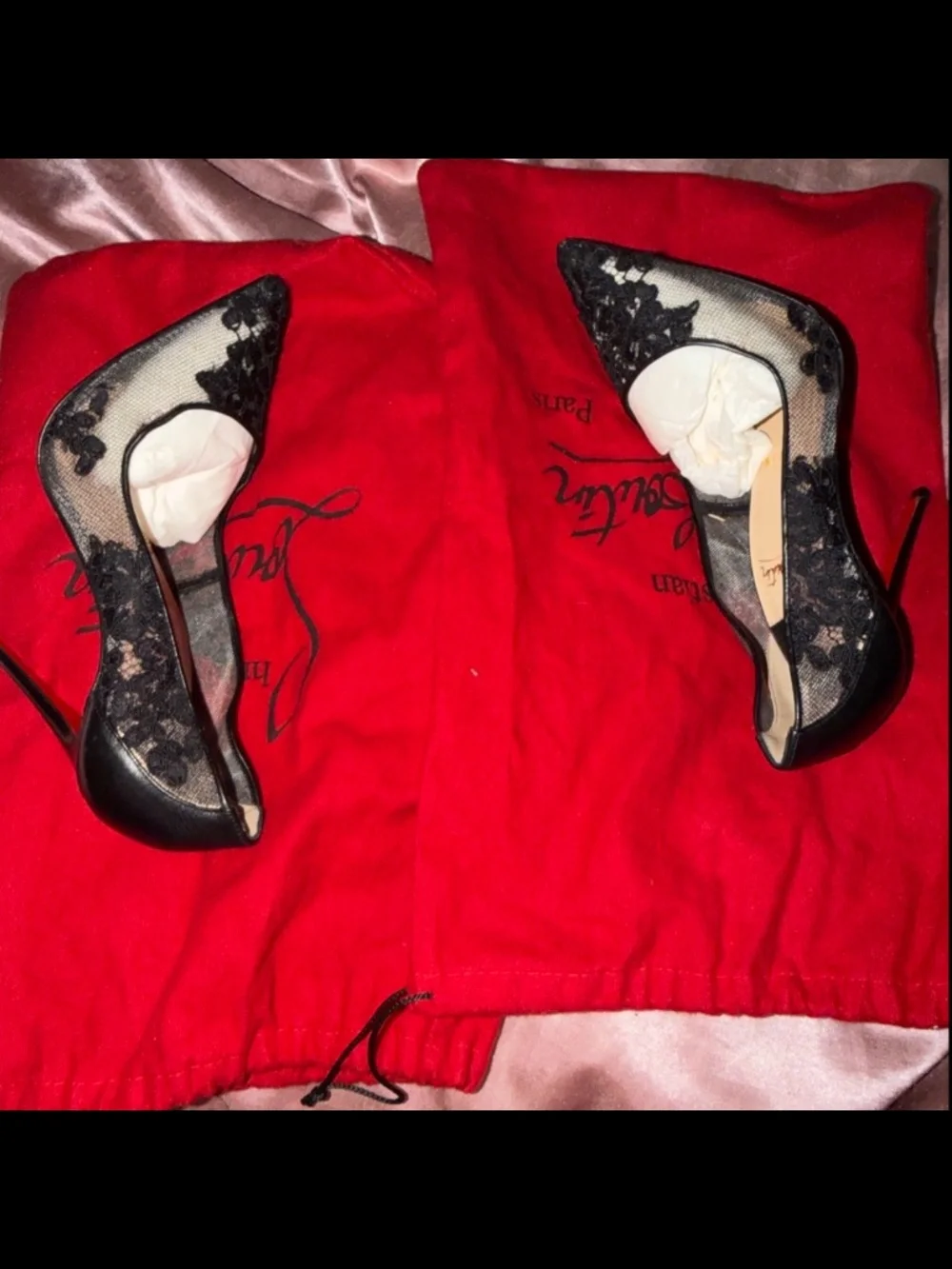 BLACK LACE CHRISTIAN LOUBOUTIN 35.5
