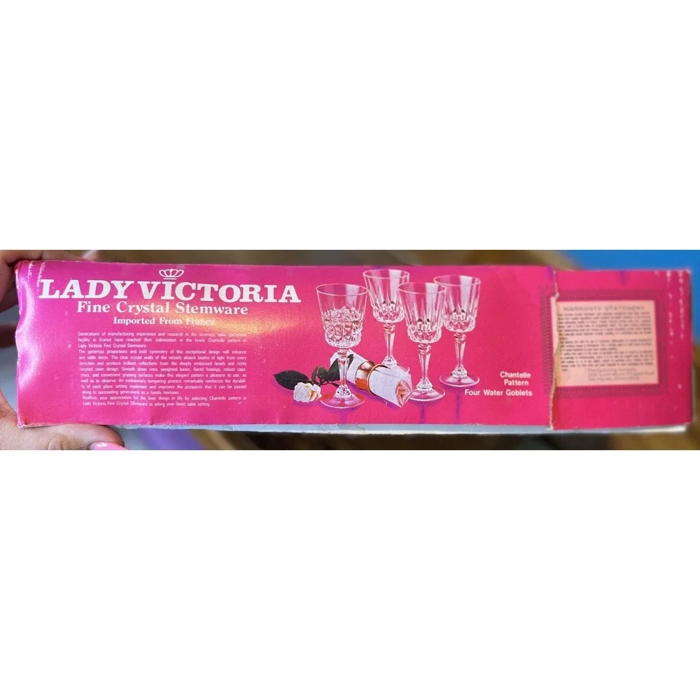 LADY VICTORIA elevate your