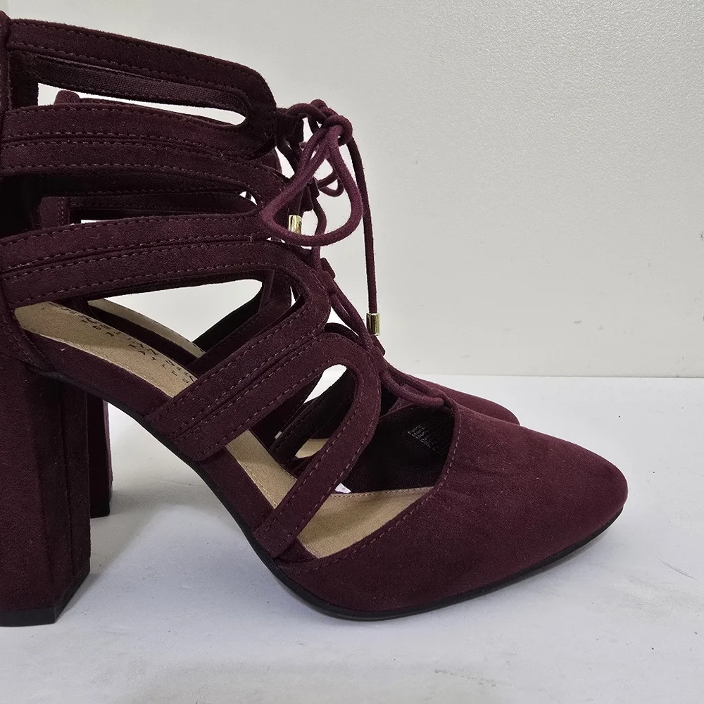 Christian Siriano size color