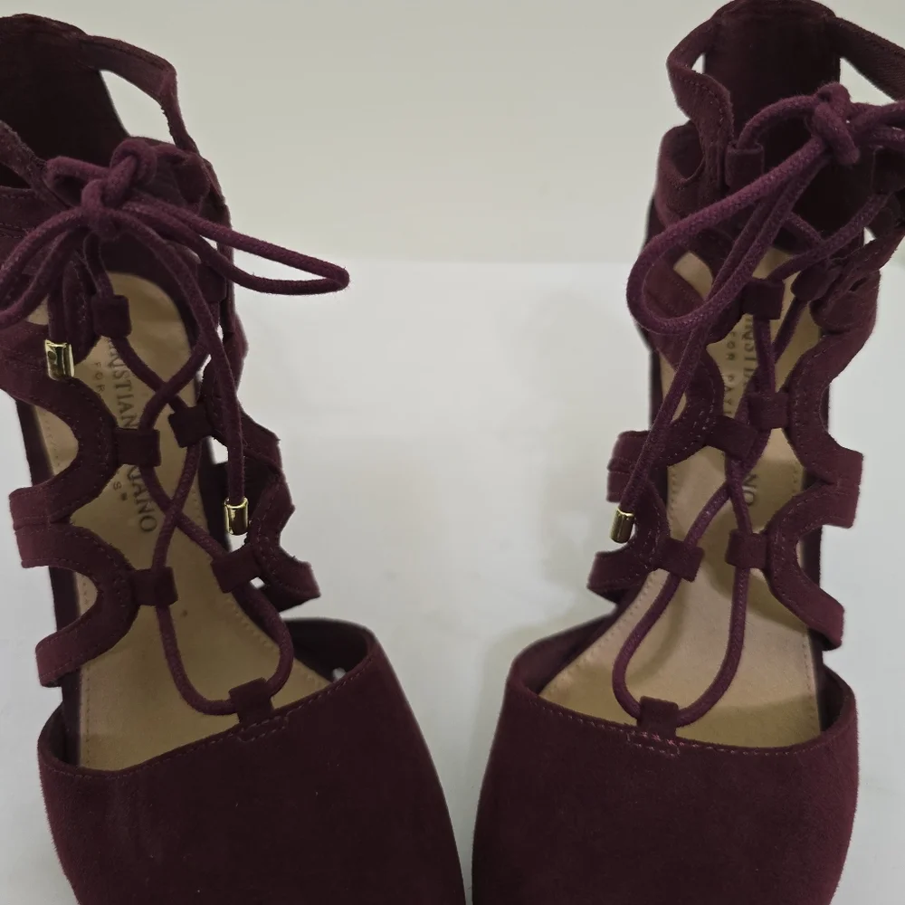 Christian Siriano size color