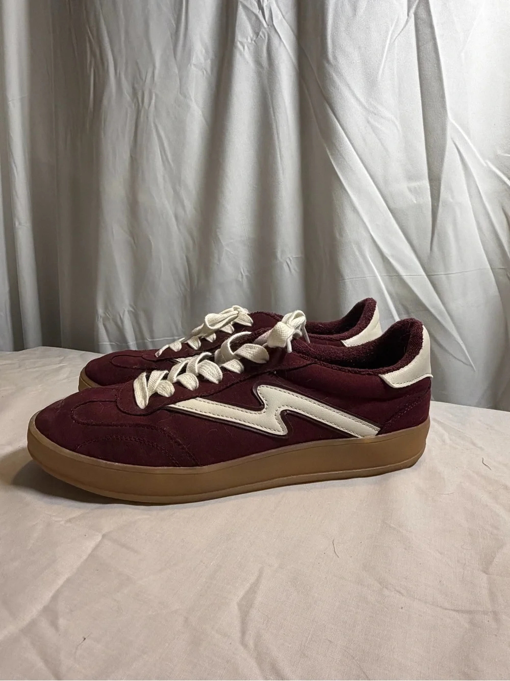 Madden Girl Maroon and White Suede Low-Top Sneakers