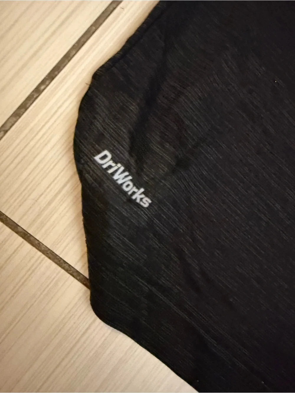 Athletic Works tags classic crewneck