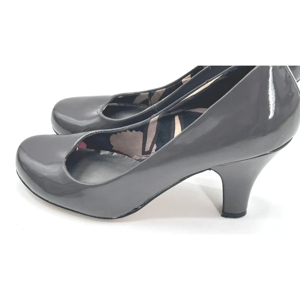 Madden Girl shiny occasion parisian
