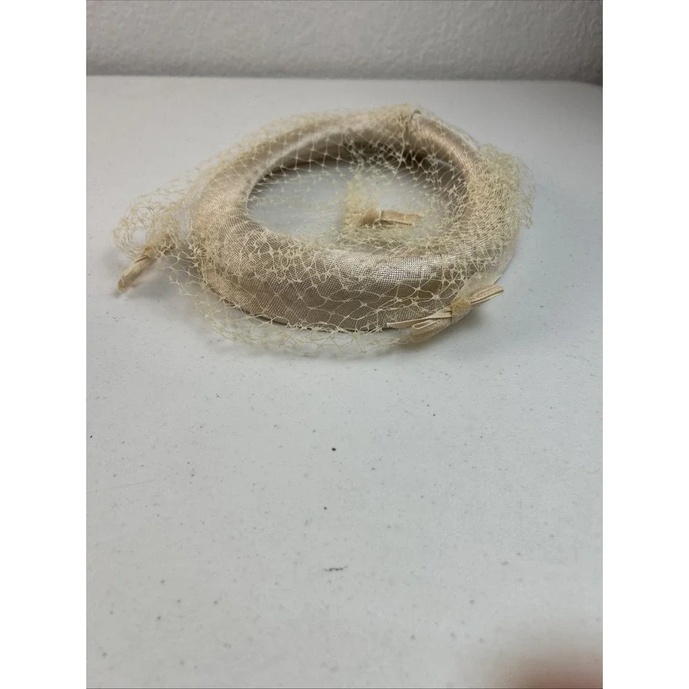 UNIONMADE vintage ivory