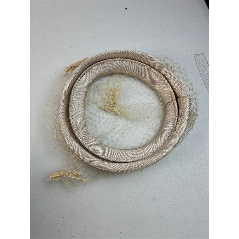 UNIONMADE vintage ivory