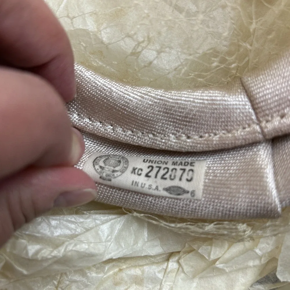 UNIONMADE vintage ivory
