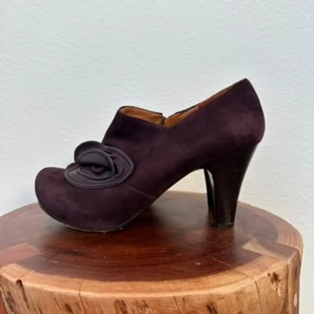 Chie Mihara Suede Leather Heeled‎ Shoes - Size 37