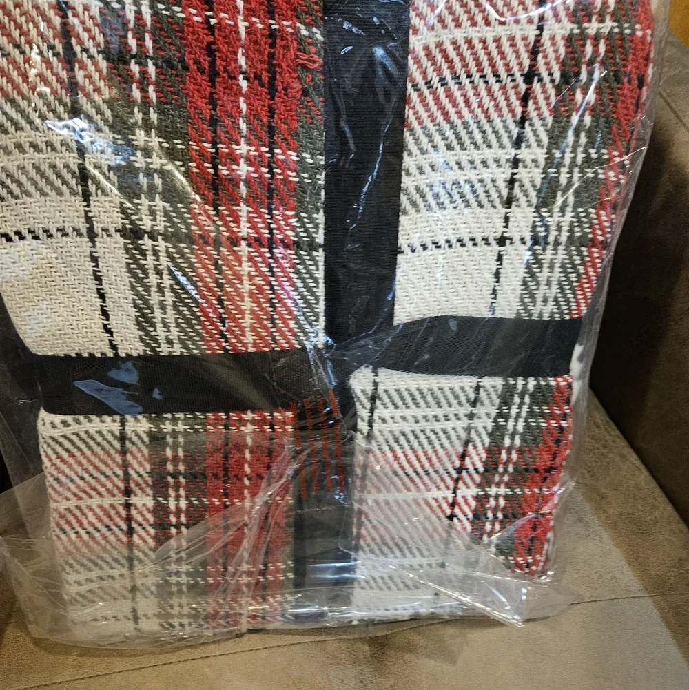NWT Hobby Lobby  Tartan Plaid 50x60 Ralph Lauren Christmas  Blanket Throw Home‎