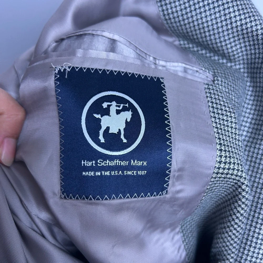 Hart Schaffner Marx hart schaffner