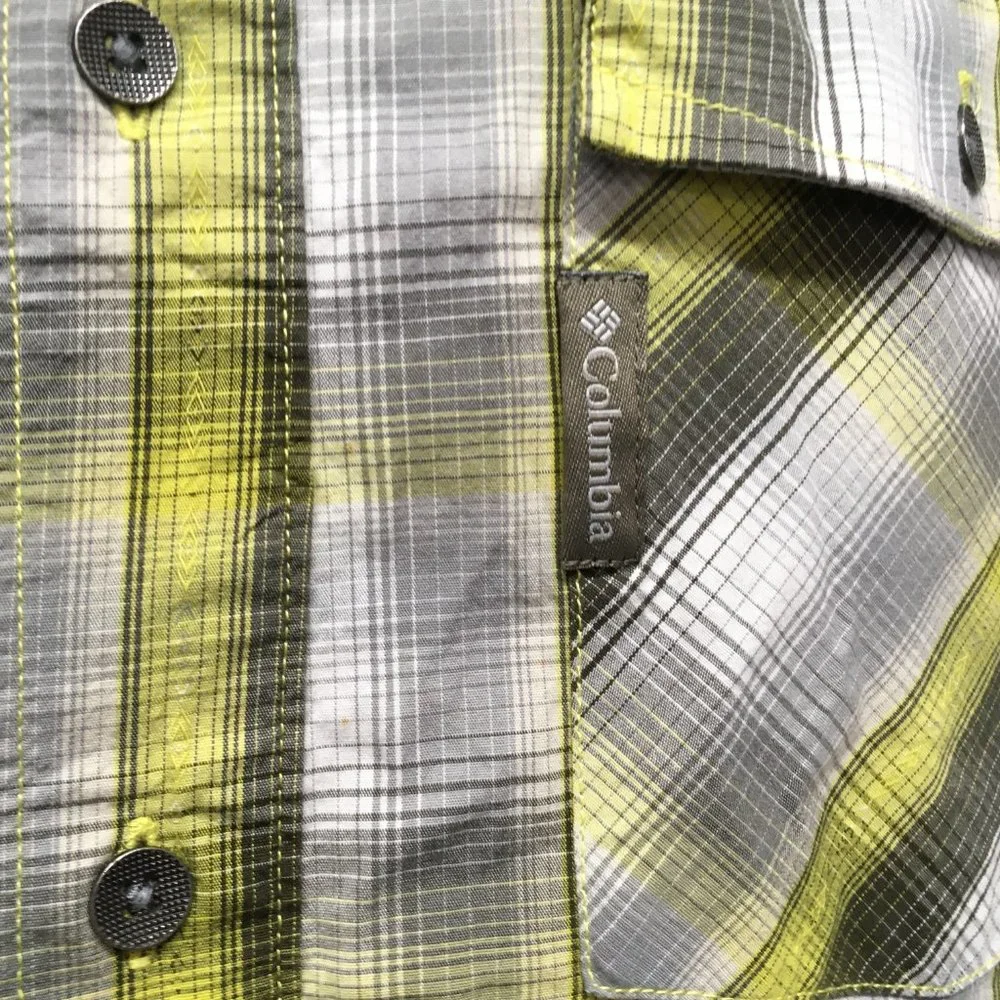 Columbia Mens L Button Up Shirt Yellow Gray Plaid‎ Short Sleeve Pockets
