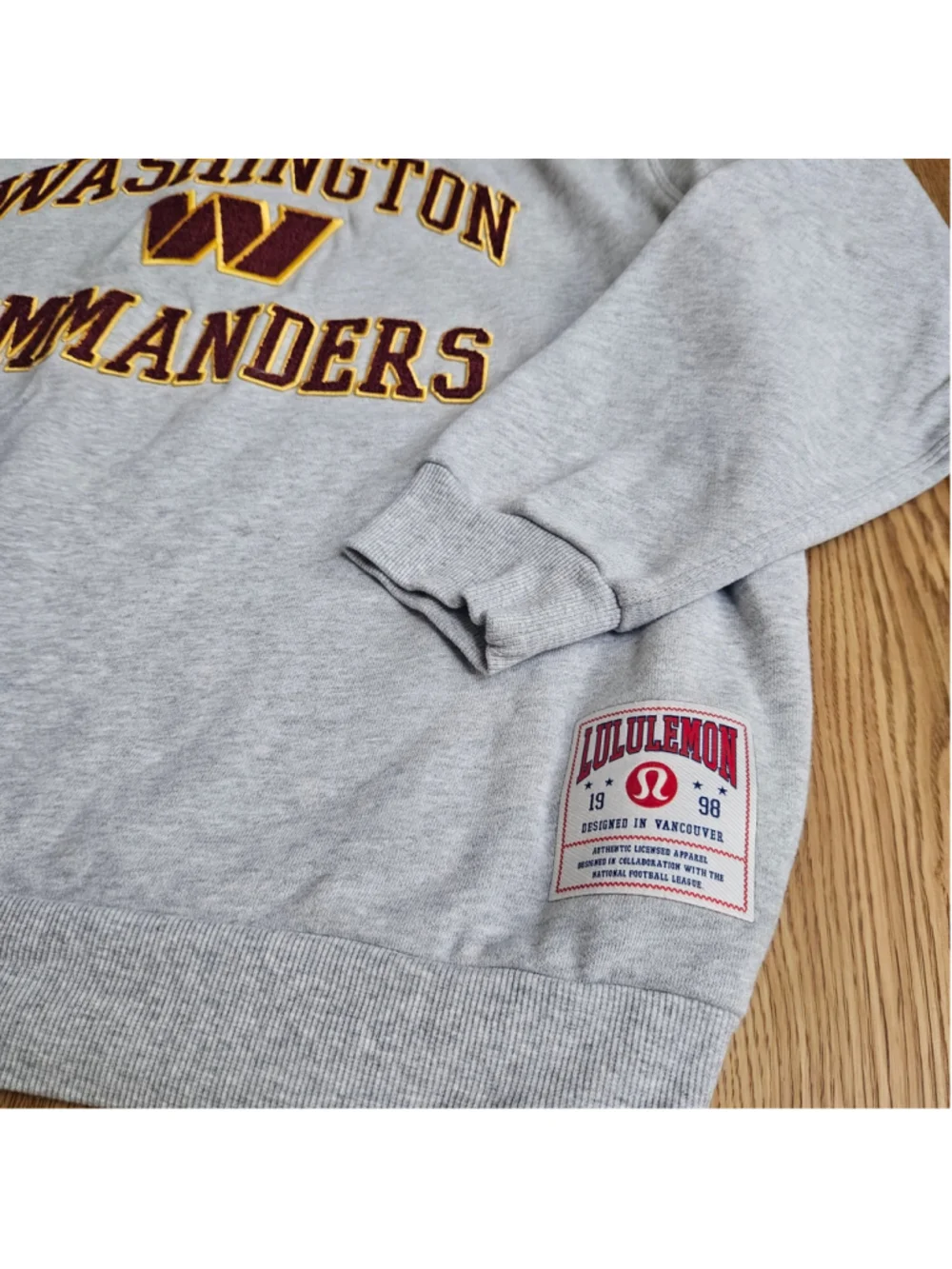 Lululemon Washington Commanders NFL Steady State Crewneck Sweatshirt Mens XL