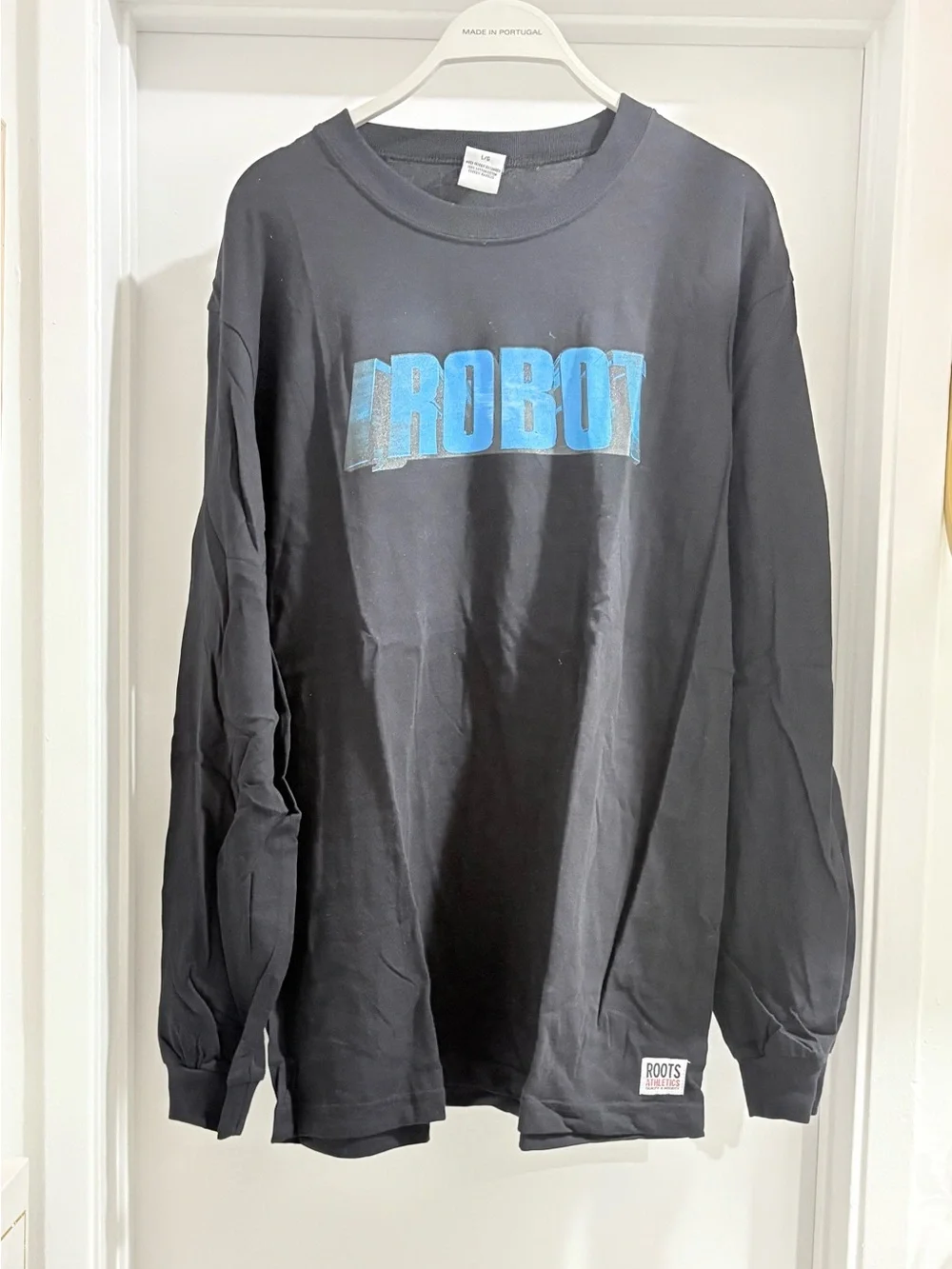 Roots Black Long-Sleeve Tee with Blue 