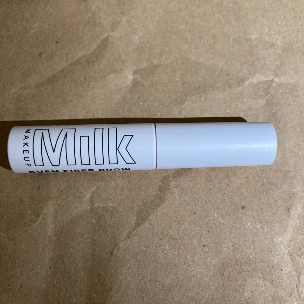 Milk brow gel