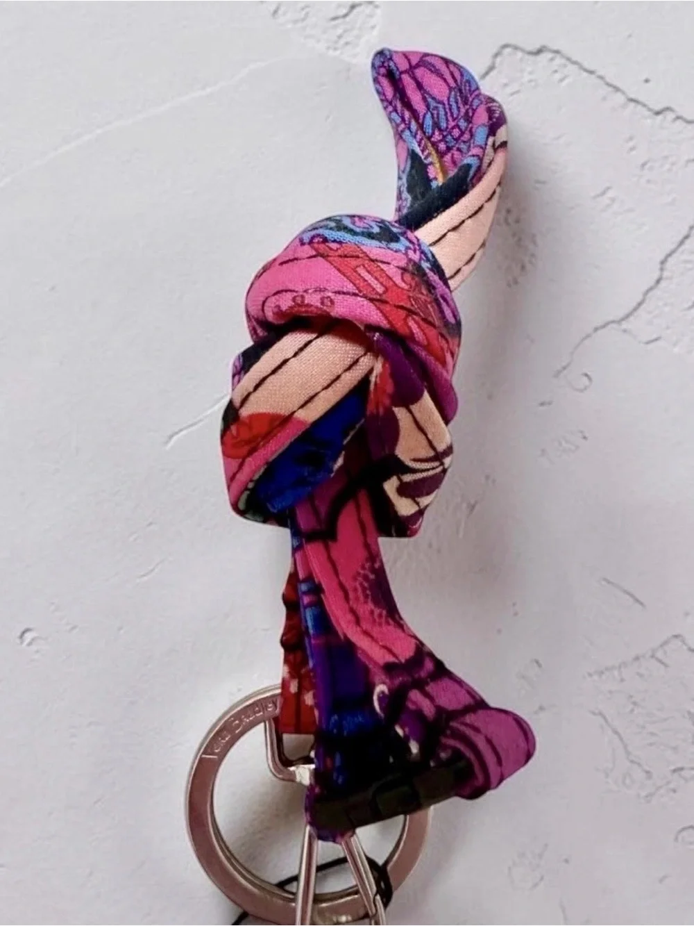 Vera Bradley BREAKAWAY Lanyard in Floral Fiesta w/ Ring and Lobster Clip NWT