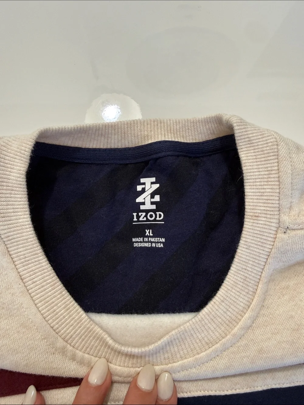 Izod crewneck sweater