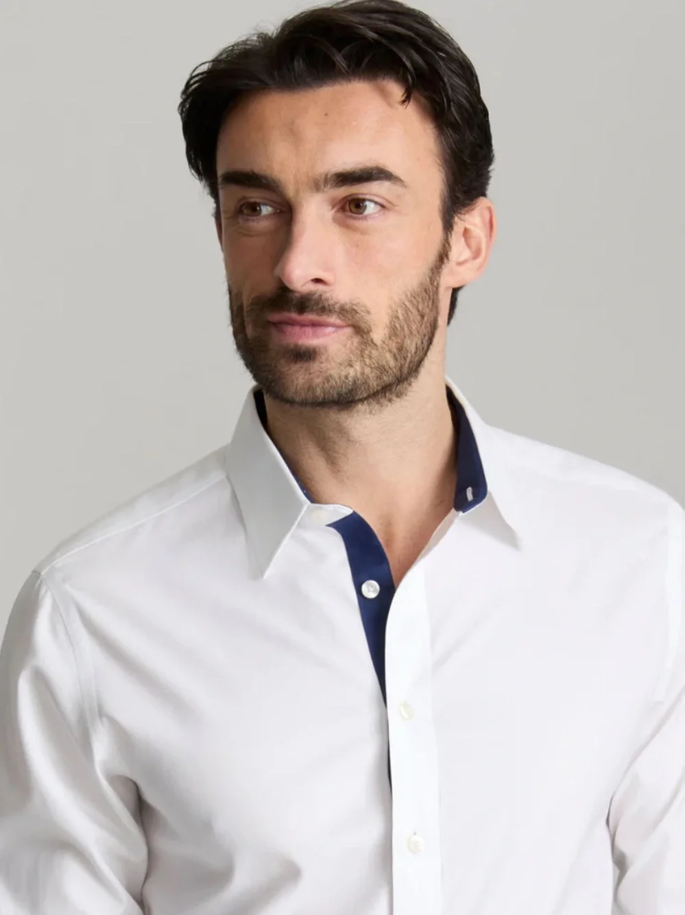 UNTUCKit las cases