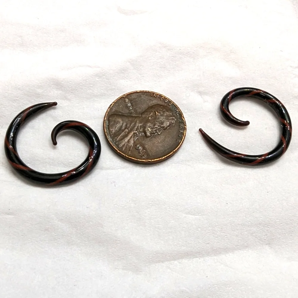 Bodyartforms 8g pair