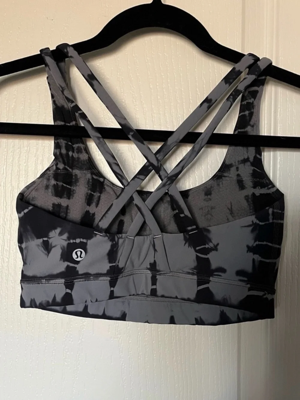 Lululemon Black/Gray, Tie-Dyed, White Skull Logo On Left Side Sports Bar Size 4