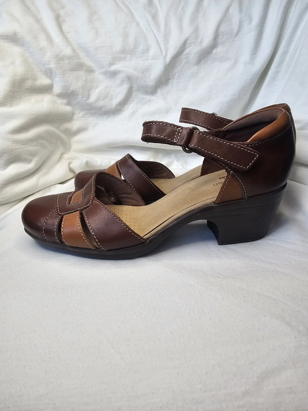 Clarks emily daisy