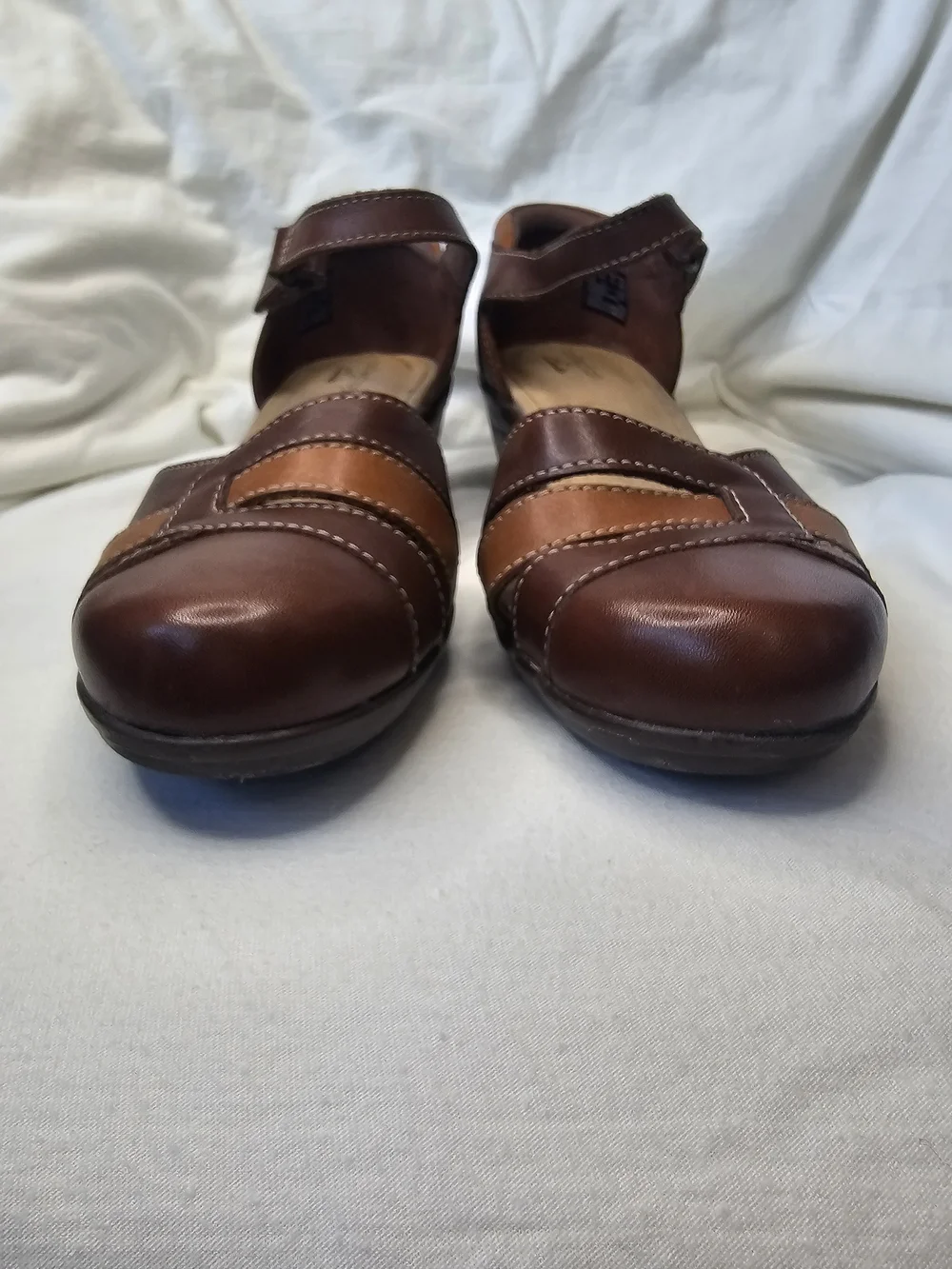 Clarks emily daisy