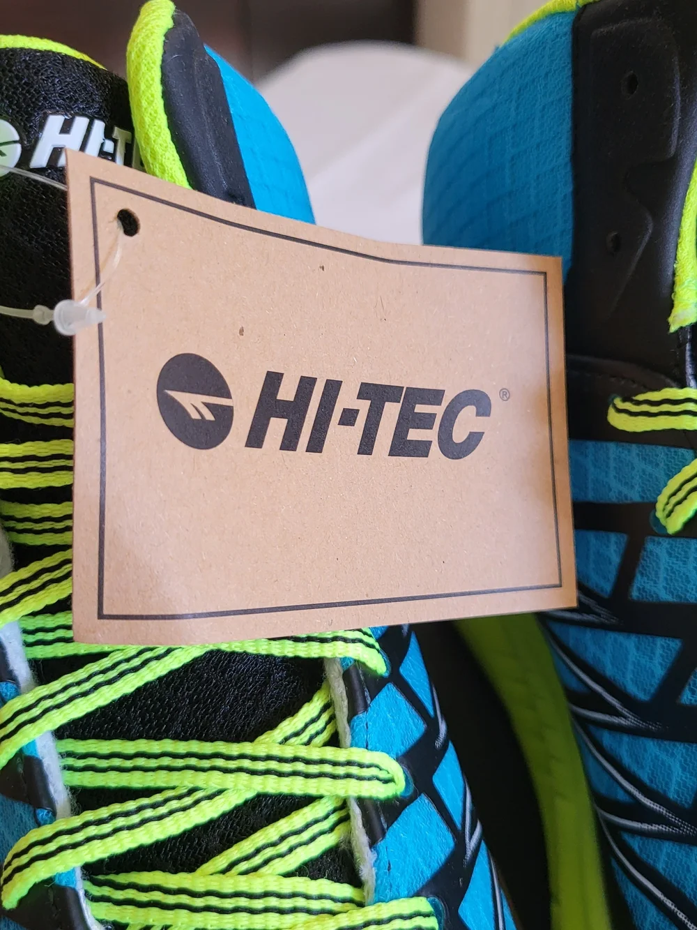 *NEW* Hi-Tec Demolisher Mid Hiking Shoe Black Atomic Blue Safety Yellow Size 8.5