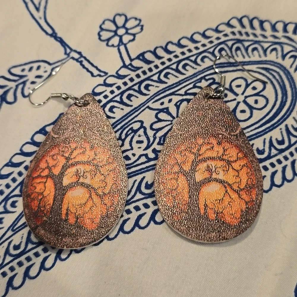 ❤️10/$13 New Halloween earrings