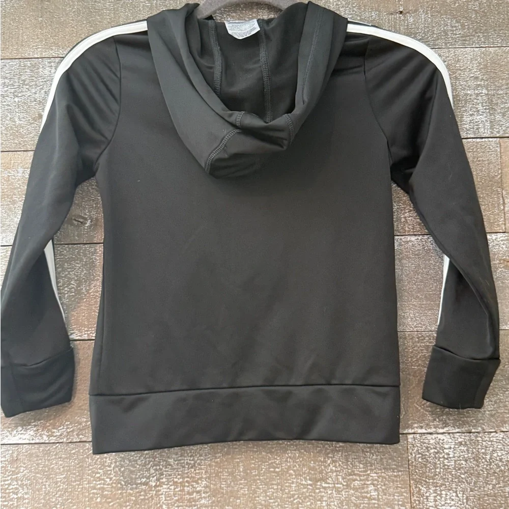 adidas classic black