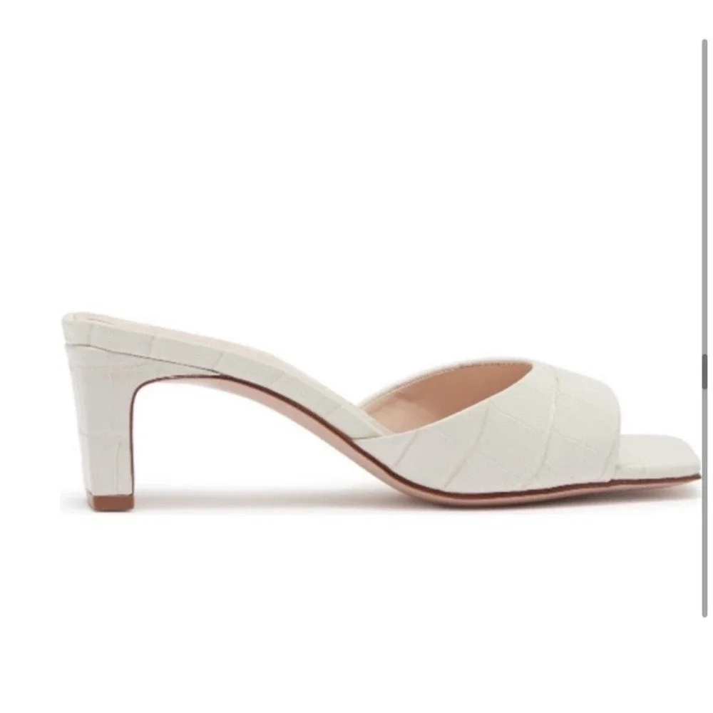 SCHUTZ slip shipping