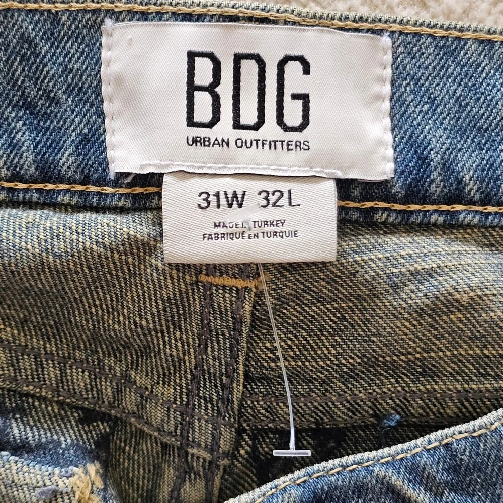 BDG Urban Outfitters 31x32 Vintage Wash Paneled Curved Leg‎ Jeans Flap Pocket