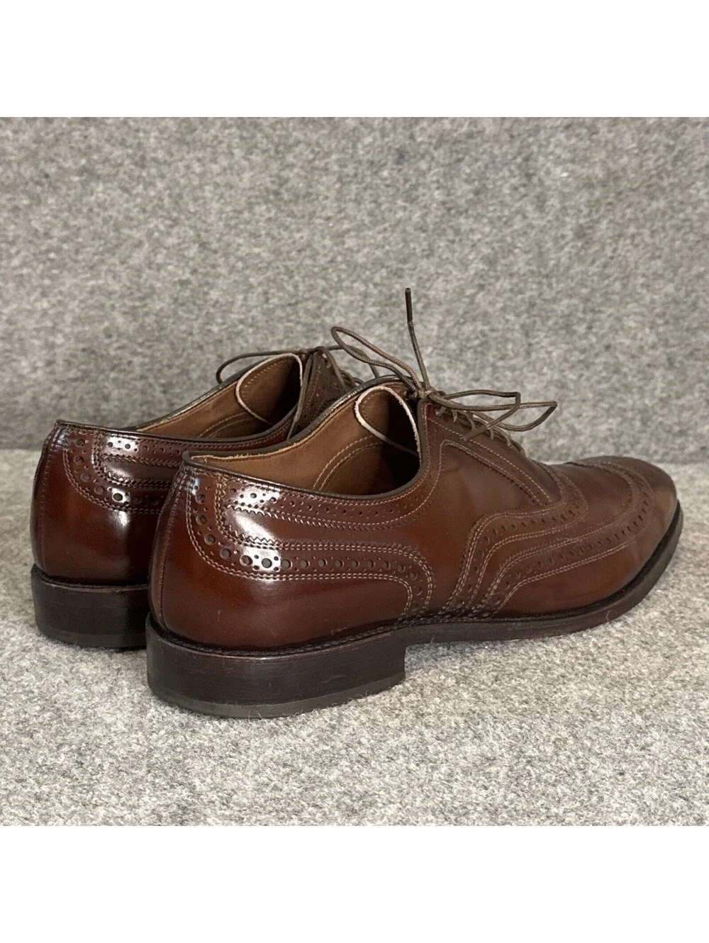 Allen Edmonds product pair