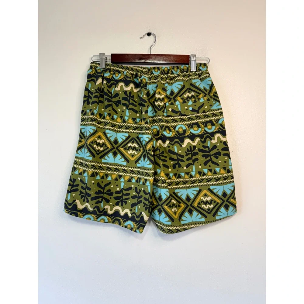 Patagonia Baggies Shorts‎ Mens Small Green Geometric Tribal Print 5 Inch Inseam
