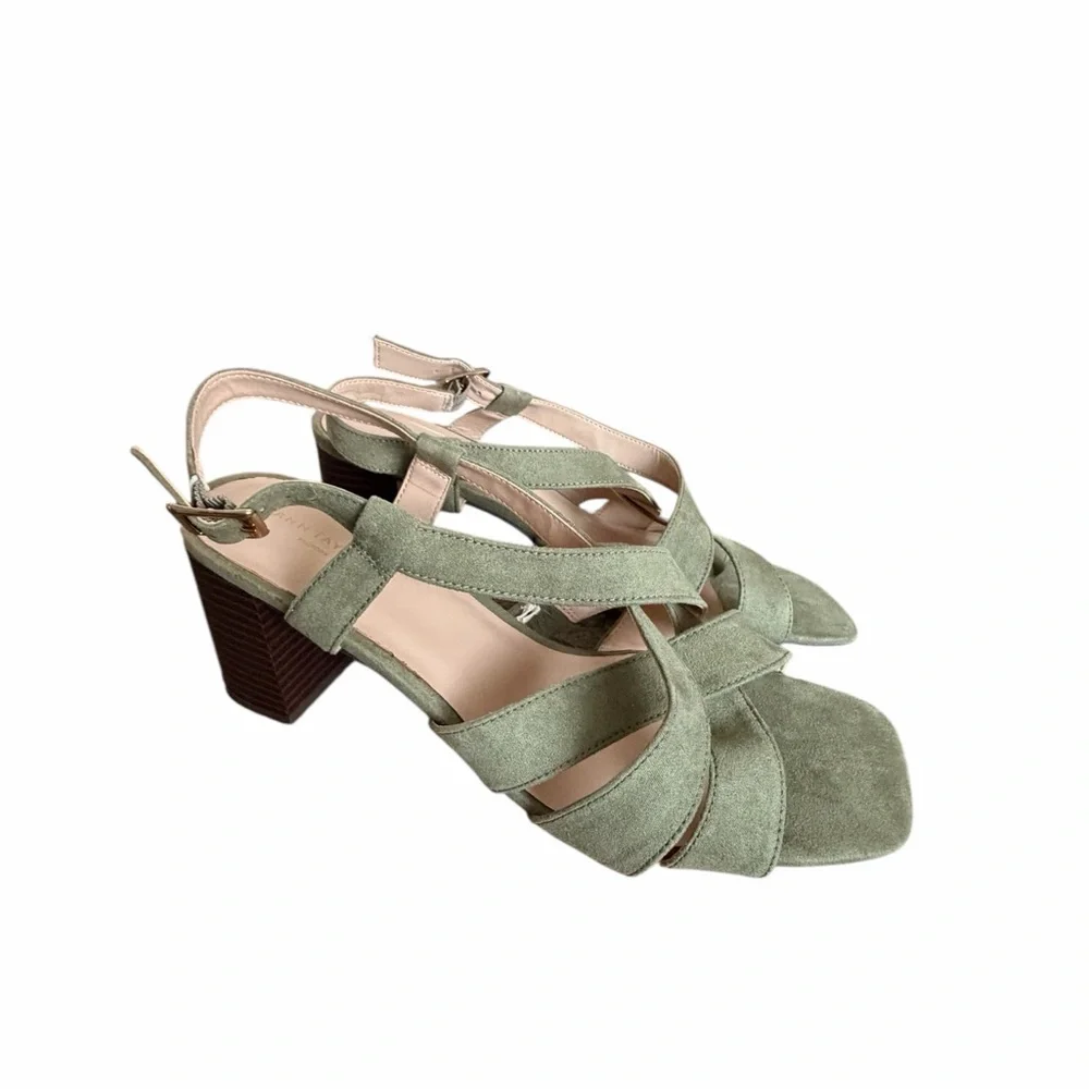 Ann‎ Taylor Green Block Heel Sandals