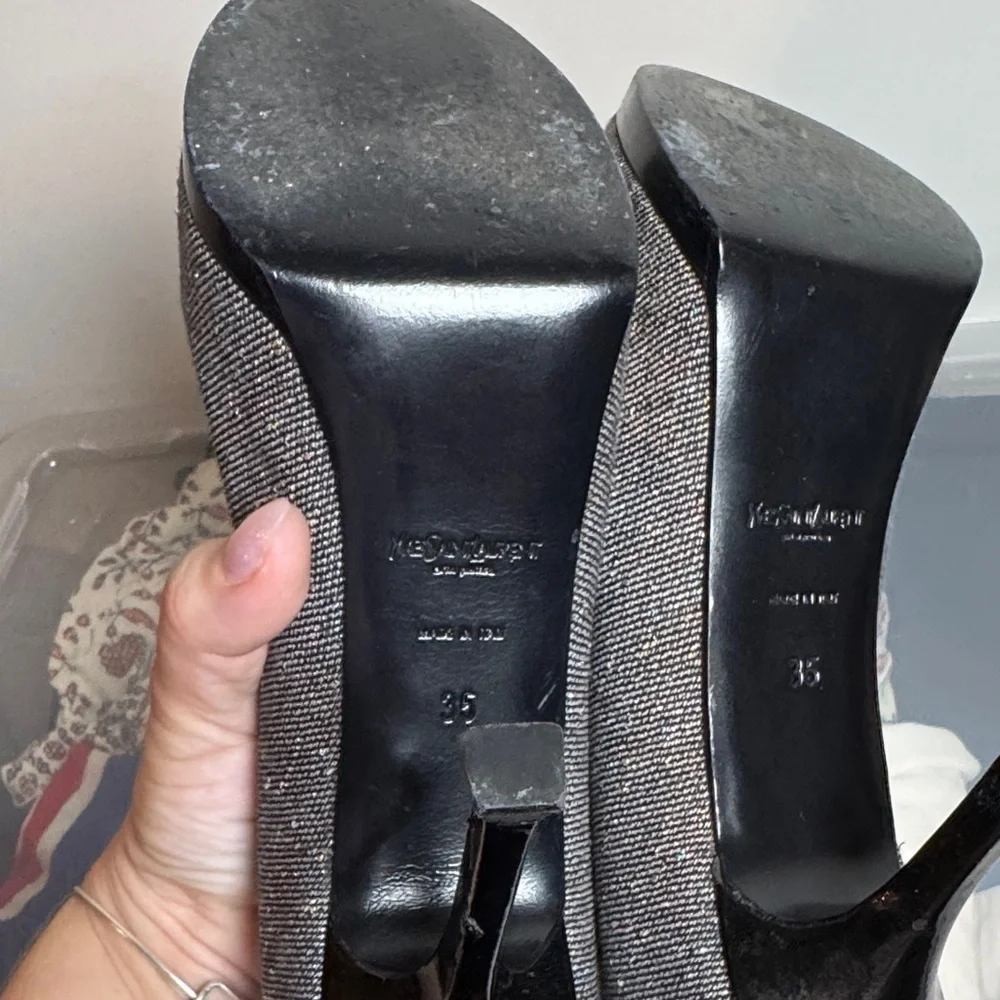 Yves Saint Laurent love didn come