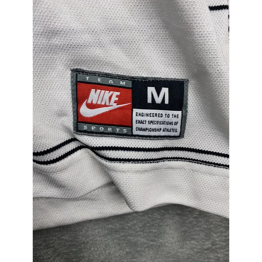 Nike Vintage Mens Medium Aquinas #10 White Jersey USA Made