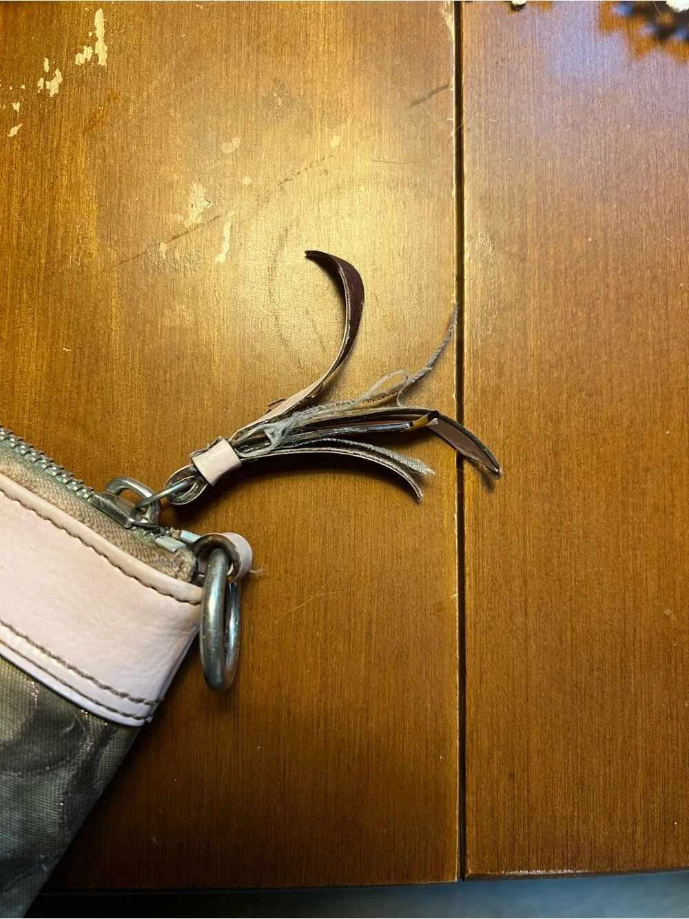 Coach wristlet taupe