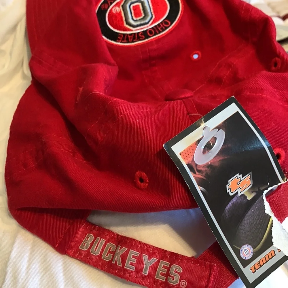 Team Apparel brand new