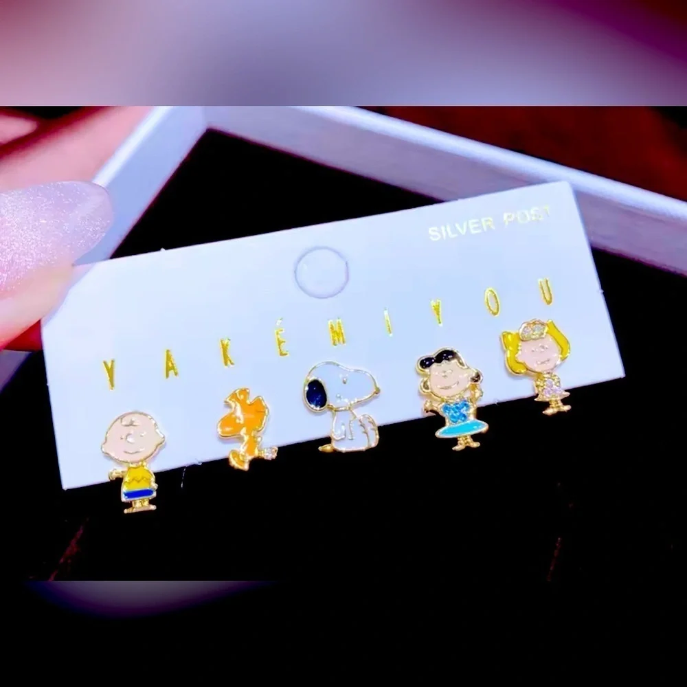 14K Gold Peanuts Gang Snoopy Enameled Theme Earrings Mismatched Set