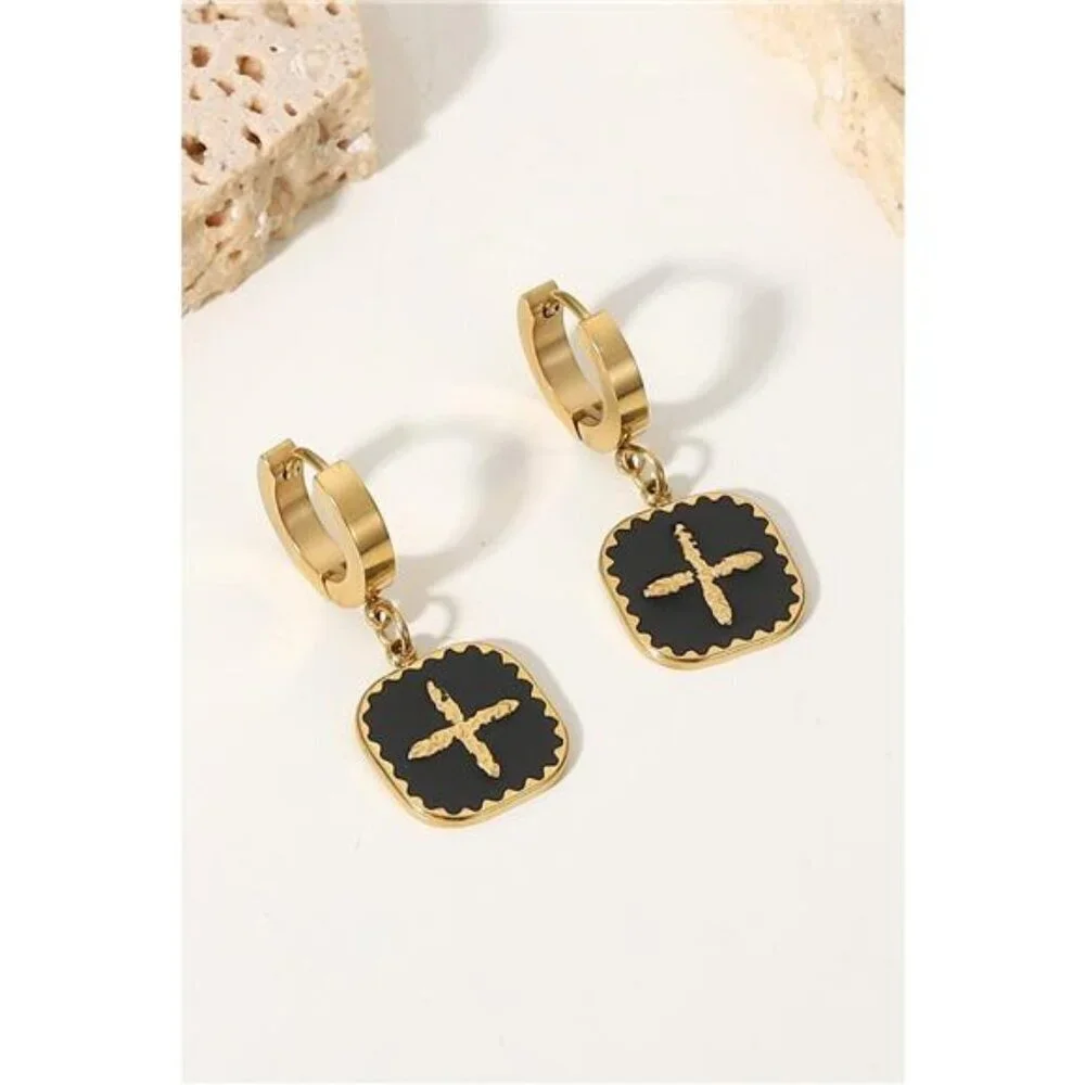 A Classy Chic Boutique *features plus