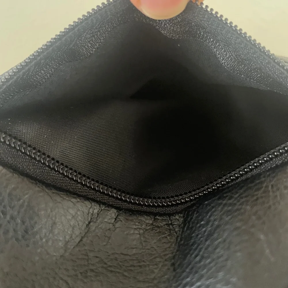 Samsonite see polyester ask