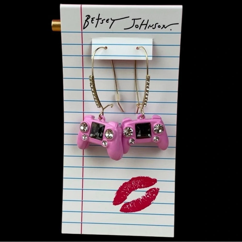 Betsey Johnson betsey johnson