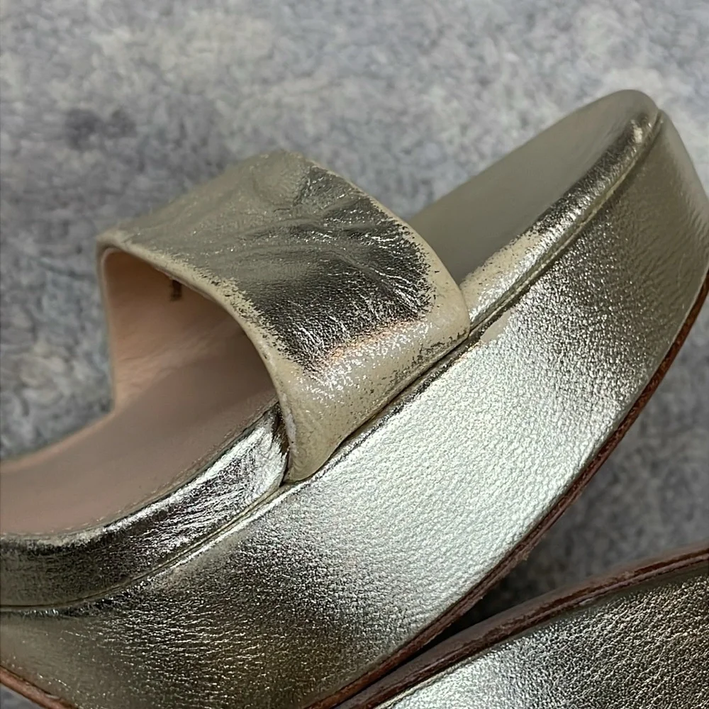 Veronica Beard Darcelle Platform Stiletto Sandal Heels Metallic Gold Sz 9.5