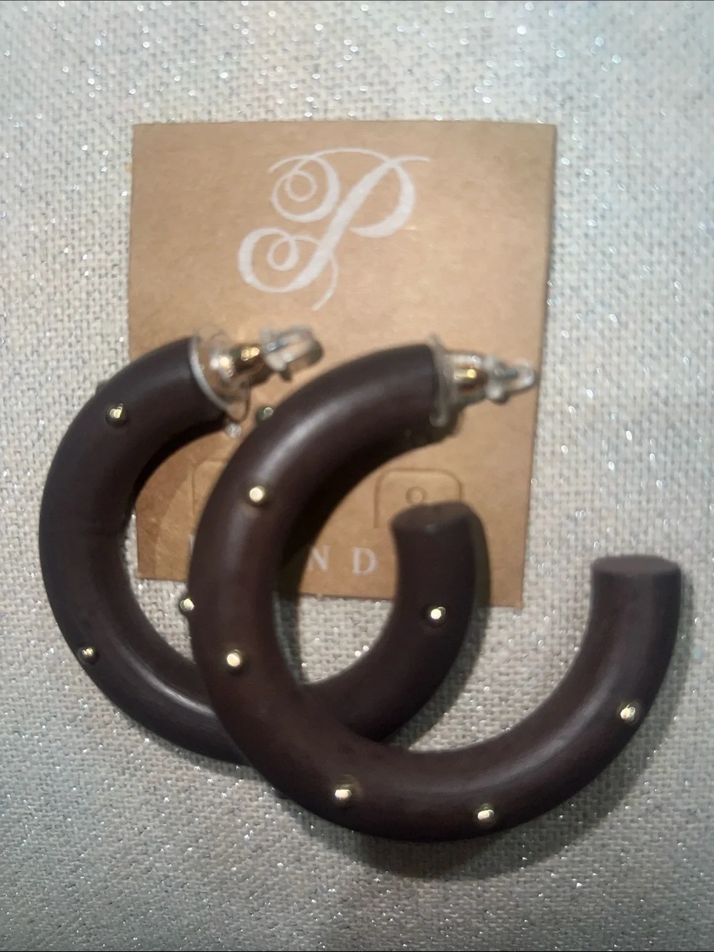 Plunder design shania
