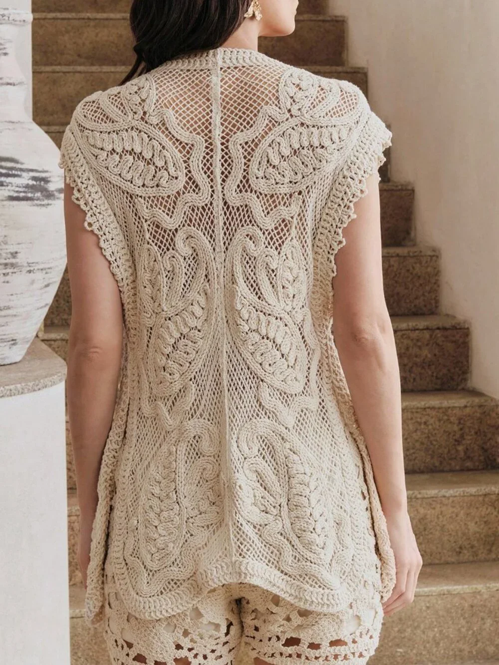MODA ME COUTURE v‑neck catch