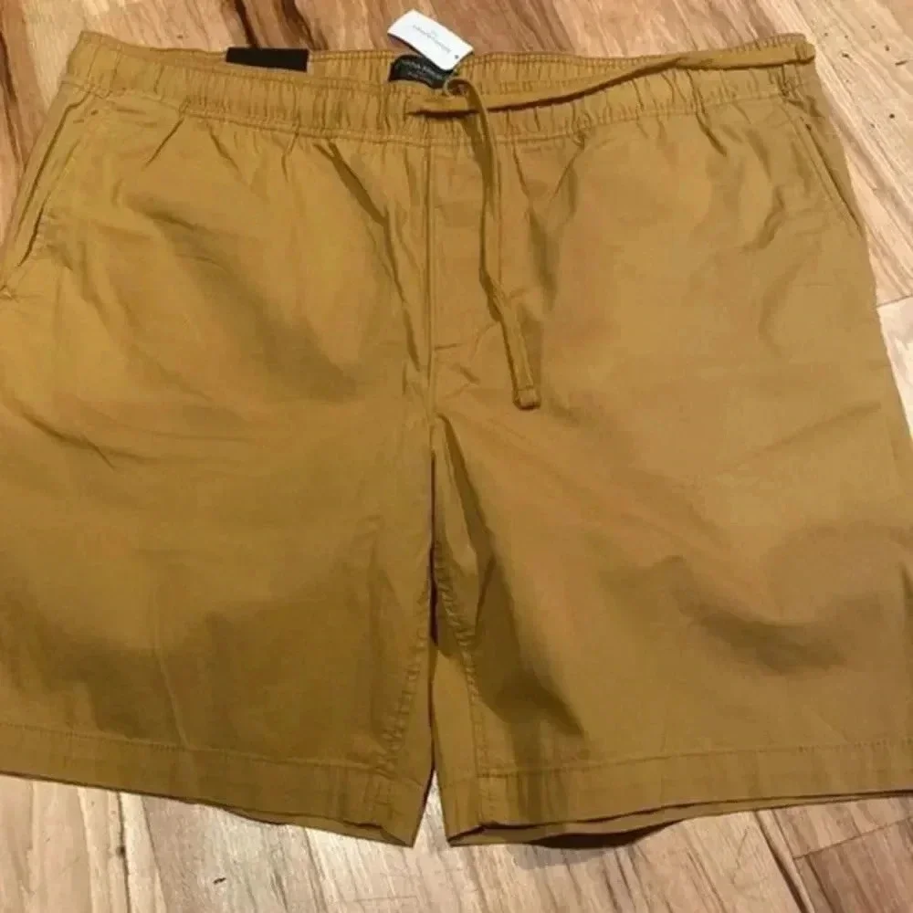 Banana Republic Factory faux rich weather